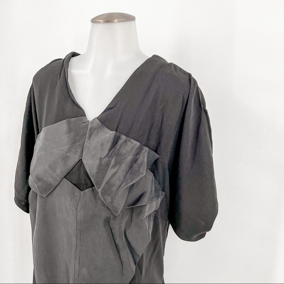 Line & Dot black dress - Picture 4 of 10